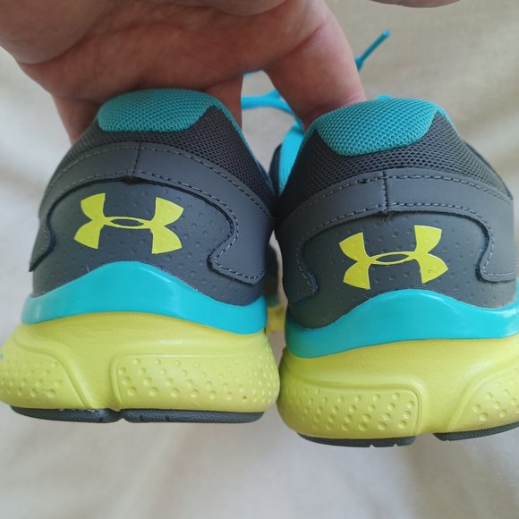 Womens Under Armour Micro G Velocity Performance Sneaker - Picture 8 of 11